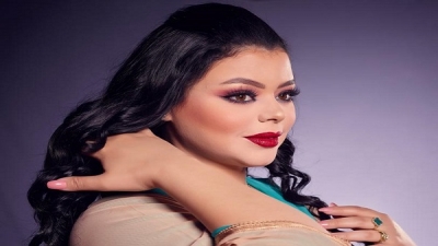 من إسبانيا.. صابرينا بلفقيه تطرح أغنية بروح مغربية